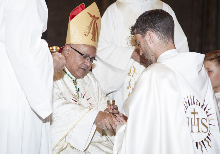 Ordination sacerdotale de Vincent de Beaucoudrey en l’église Saint-Joseph des jésuites à Beyrouth – 31/10/2018