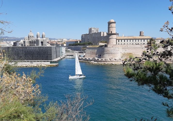 Au large, avec Ignace ! Rassemblement de la famille ignatienne à Marseille à la Toussaint 2021