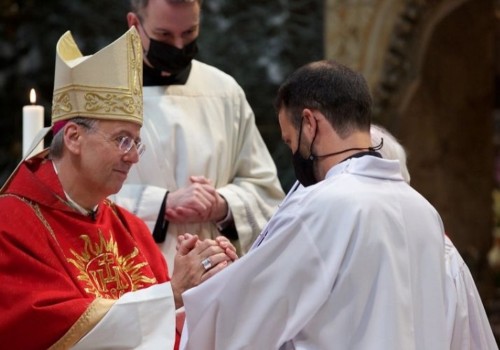 Retour sur l’ordination diaconale de Xavier de Bénazé sj