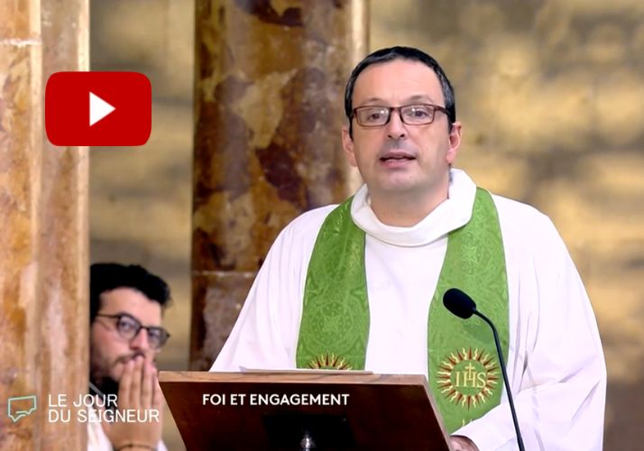 messe a l eglise jesuite saint joseph du liban a beyrouth jour du seigneur 2022 (2)